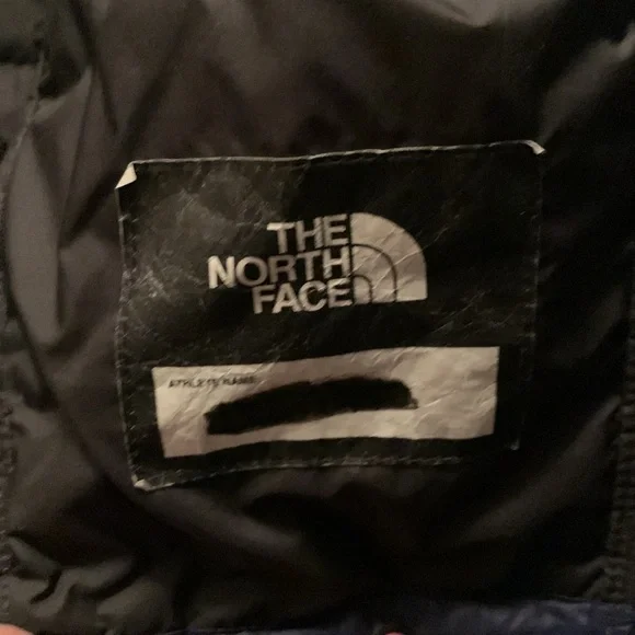 **DONATING** The North Face Hooded Puffer Jacket, Big Boys, Navy, Sz 10/12 - Picture 4 of 5